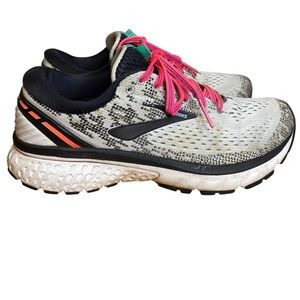 Brooks Ghost 11 1202771B192 Gray Athletic Running Shoes Sneakers Women’s 7.5